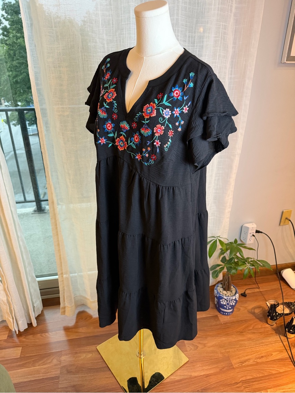 BloomChic Black Midi Dress with Multicolor Floral Embroidery - Picture 6 of 7